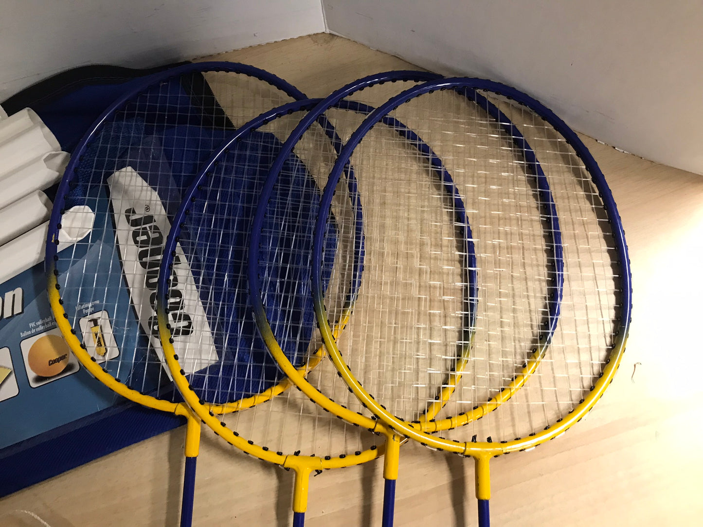Badminton Raquets Set 4 With Case Minor Wear