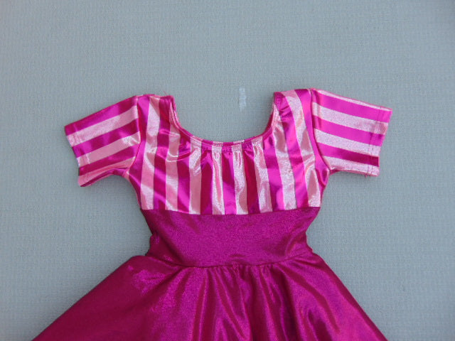 Figure Skating Dress Child Size 6-7 Raspberry Glitter New Demo Model
