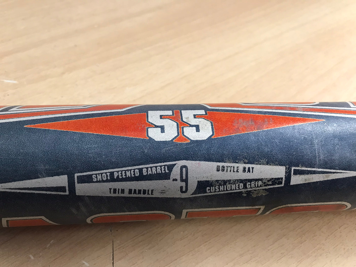 Baseball Bat 33 inch 24 oz Easton React Softball Grey Blue Orange
