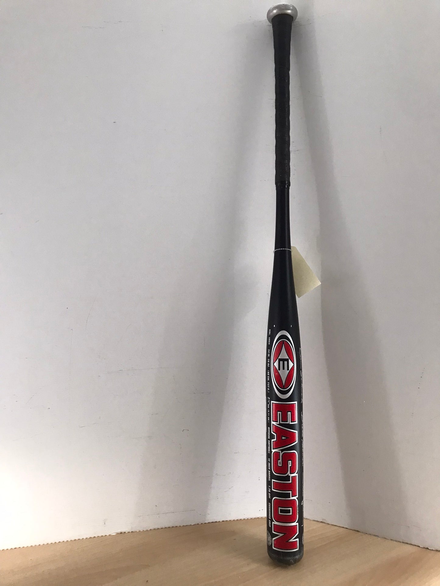 Baseball Bat 34 inch 26 oz Easton Redline Softball Red Black Excellent