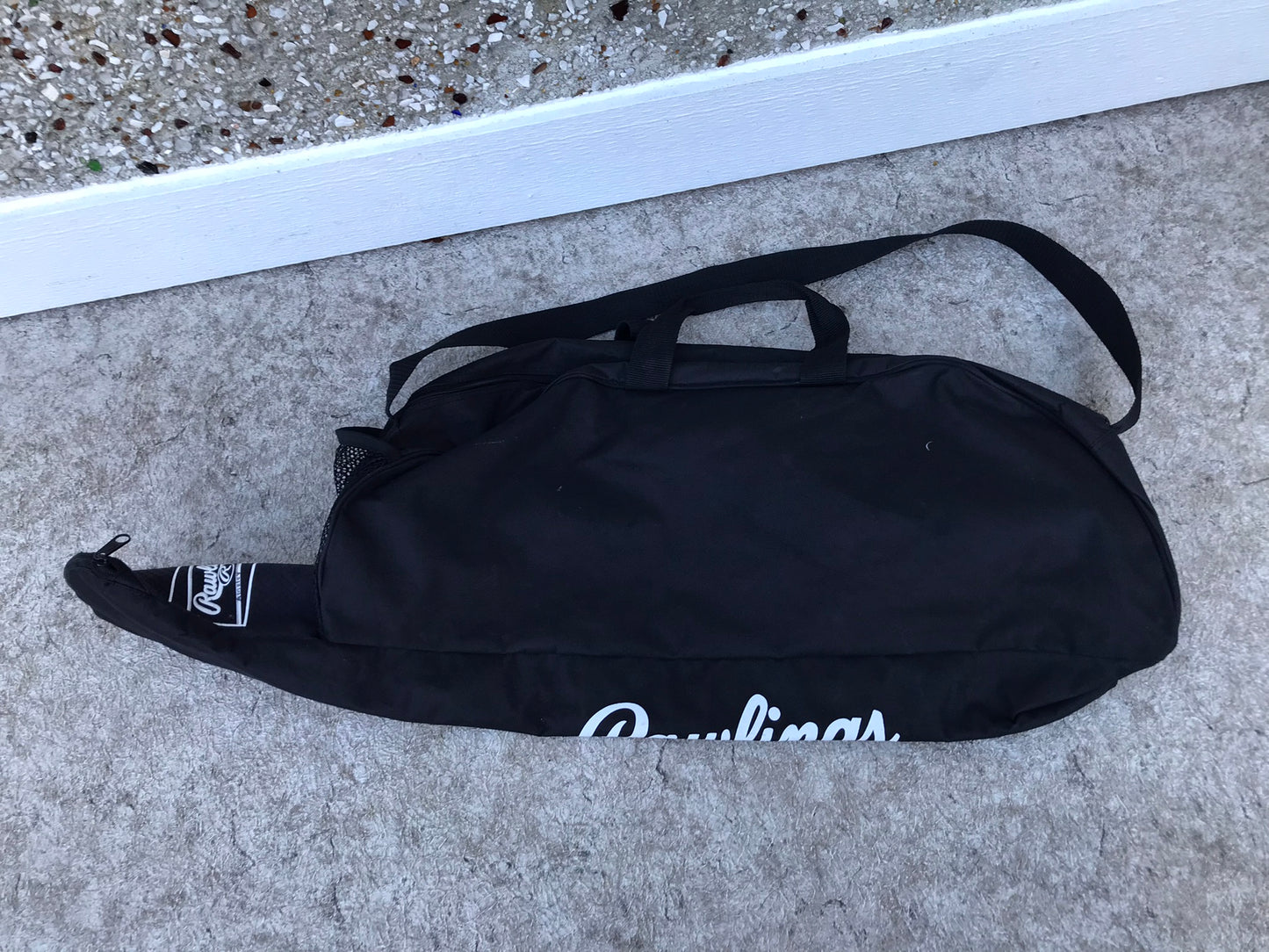 Baseball Bag Bat and Gear Bag Child Junior Size Rawlings Black White Excellent