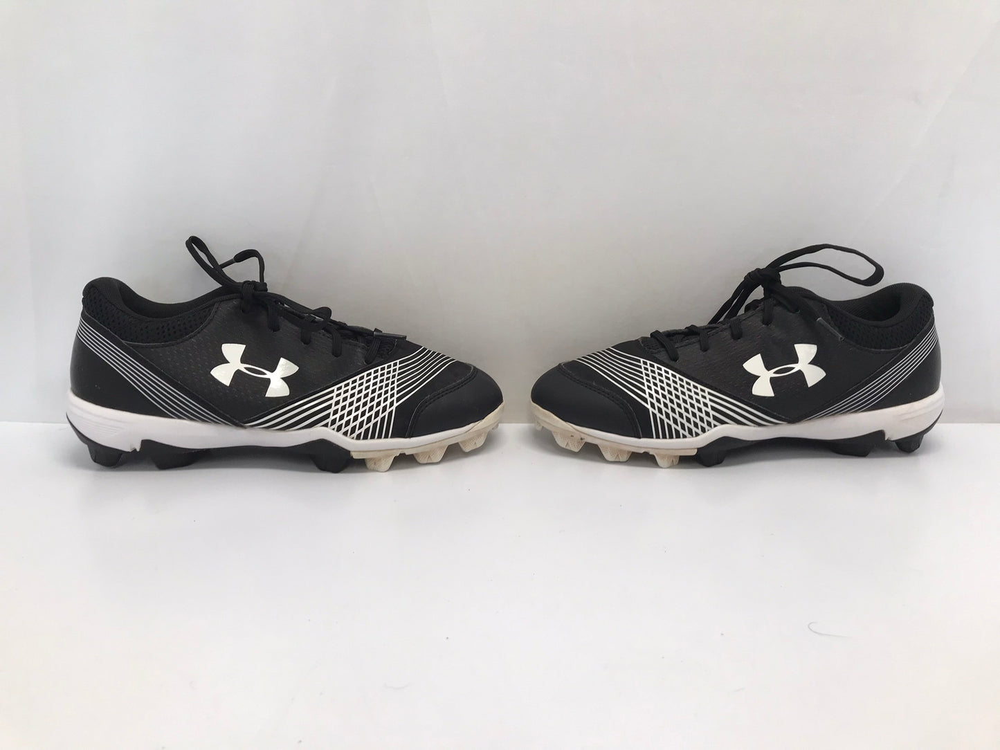 Baseball Shoes Cleats Men's Size 8 Under Armour Black White Grey