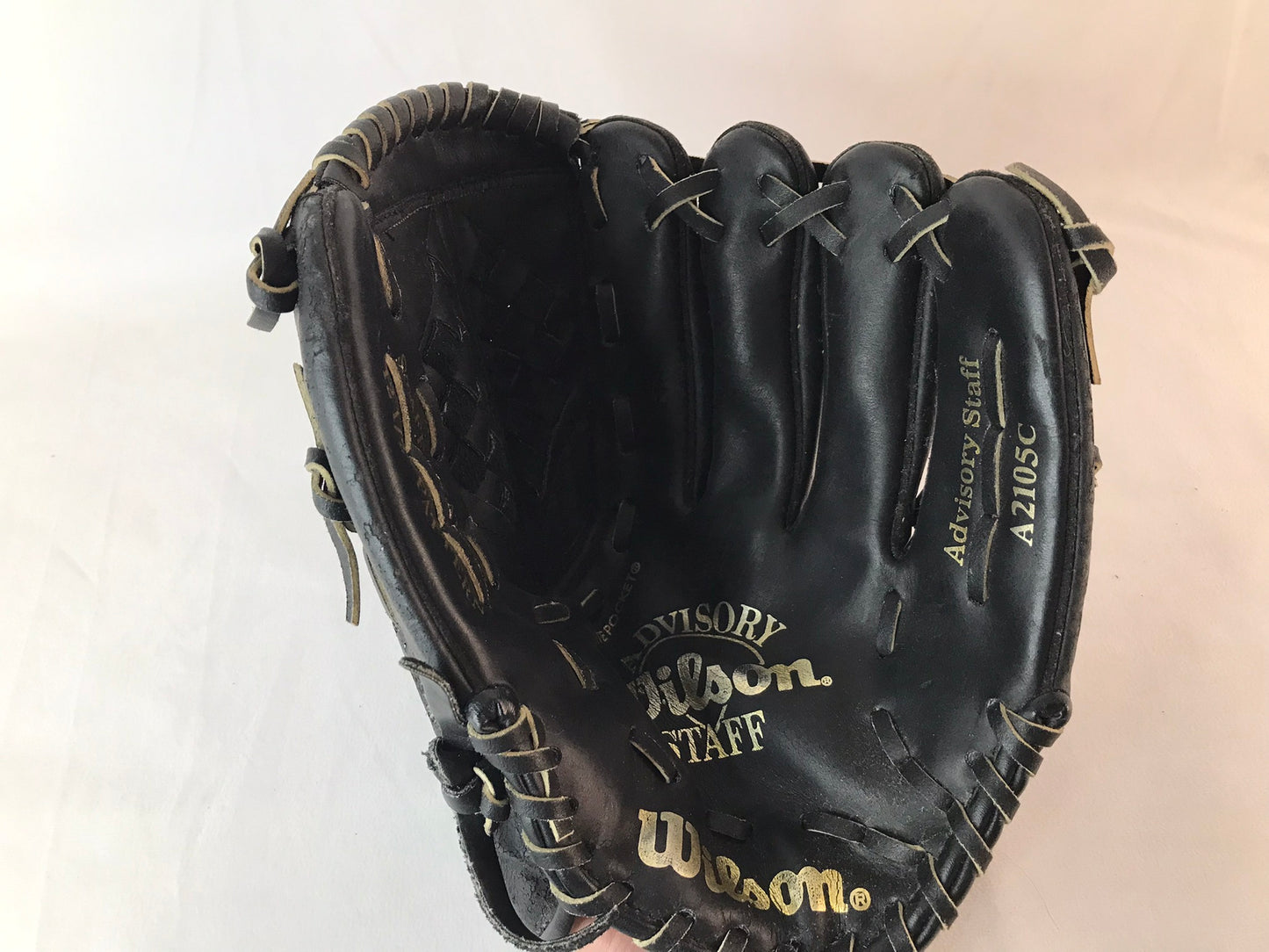 Baseball Glove Adult Size 12.5 inch Wilson Black Leather Fits on LEFT Hand Minor Wear