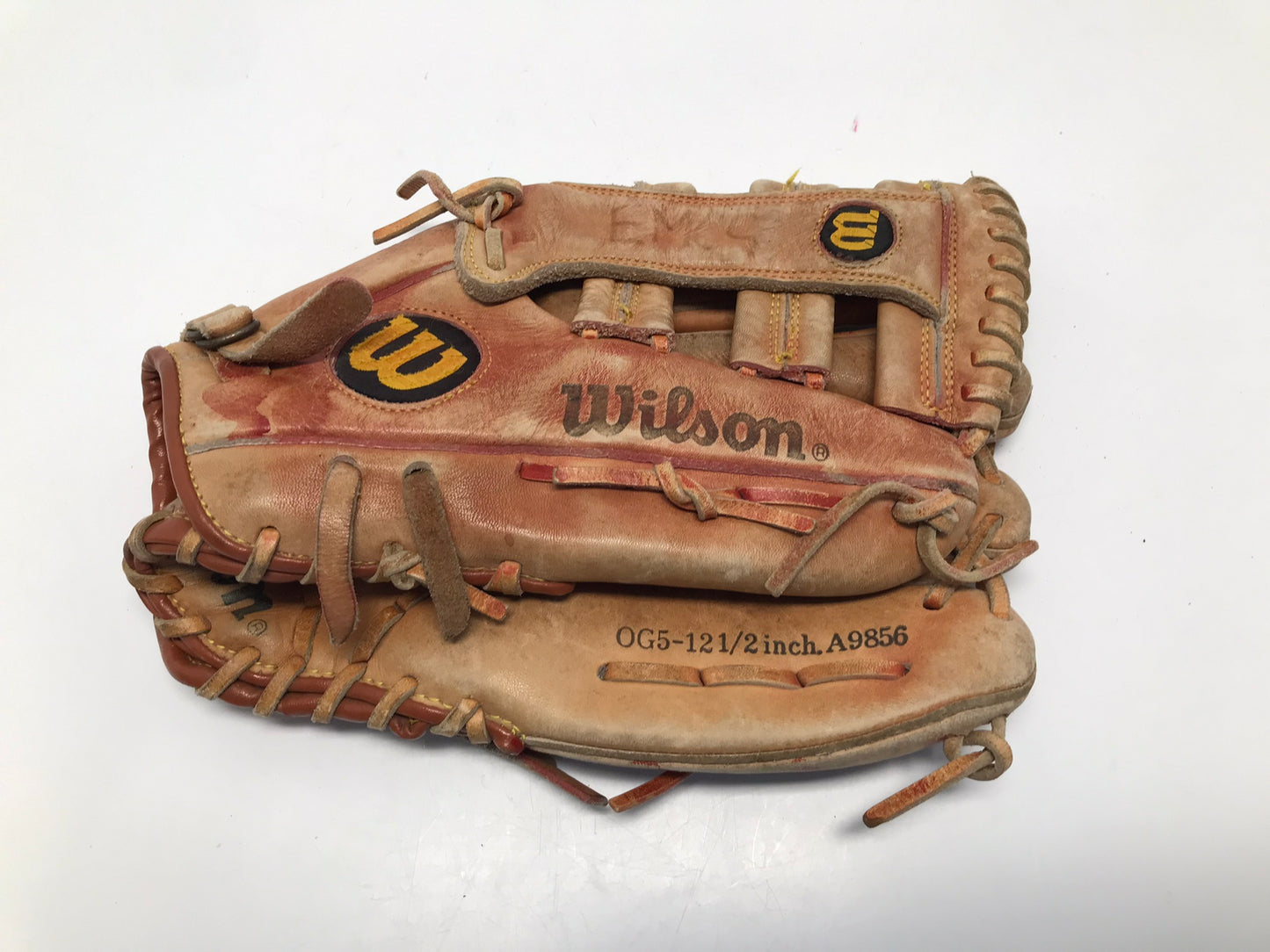 Baseball Glove Adult Size 12.5 inch Wilson Gold Series Leather Fits on Left Hand