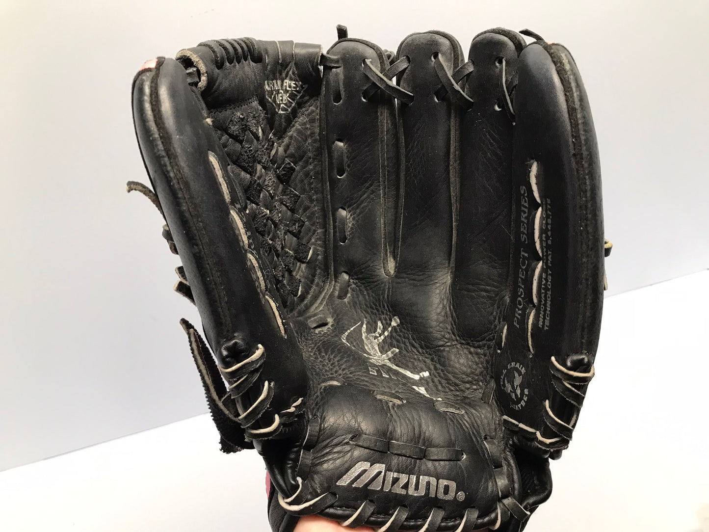 Baseball Glove Adult Size 12 inch Mizuno Black Pink Leather Fits Left Hand As New