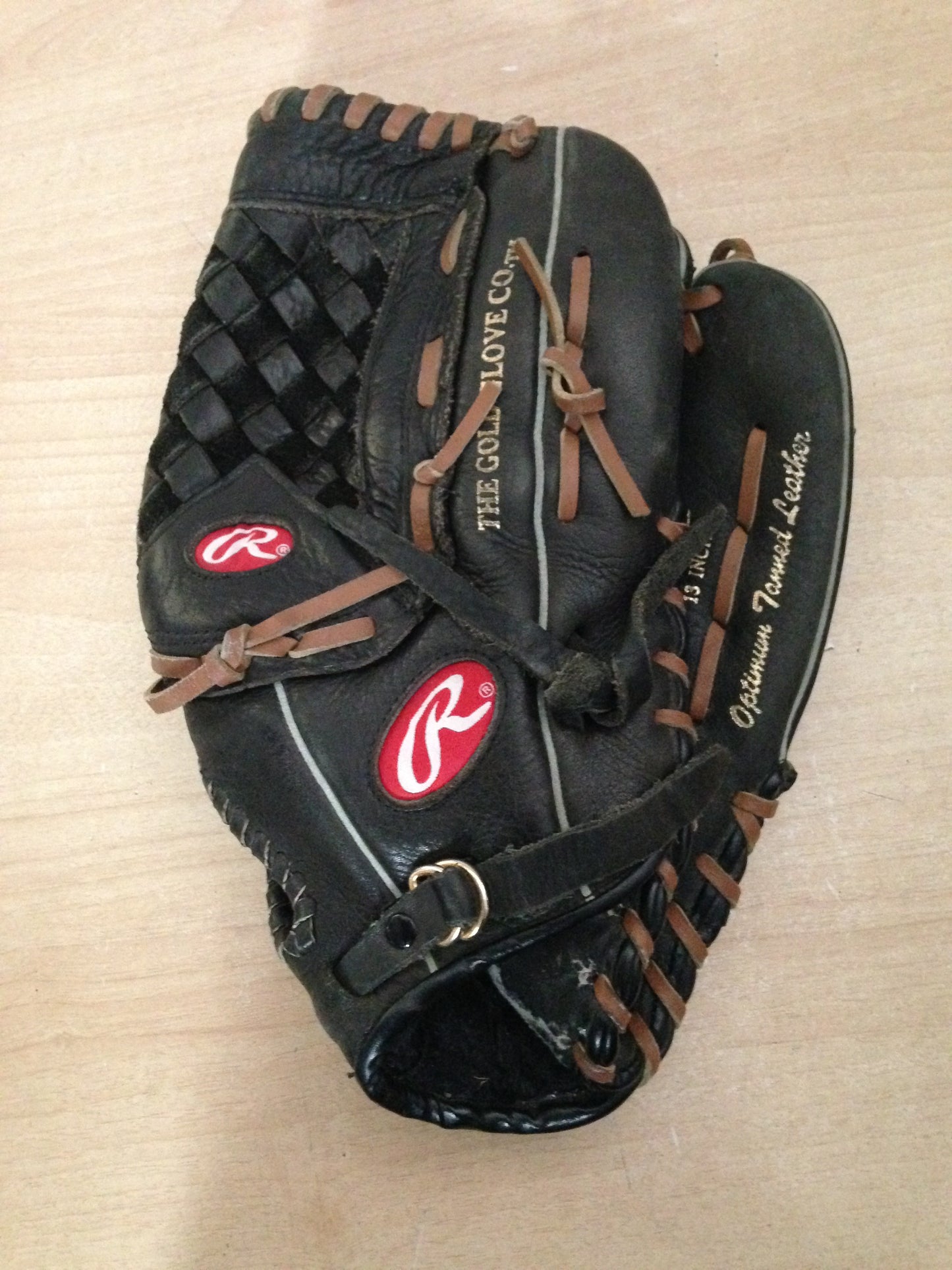 Baseball Glove Adult Size 13 inch Rawlings Black Brown Soft Leather Fits on Left Hand