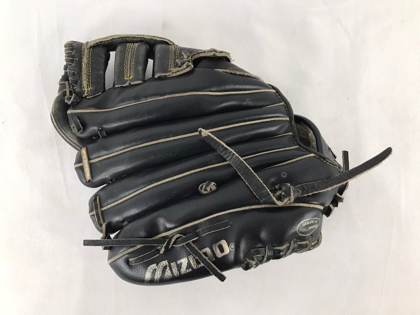 Baseball Glove Child Size 11.5 Mizuno Black Soft Leather Fits On Left Hand
