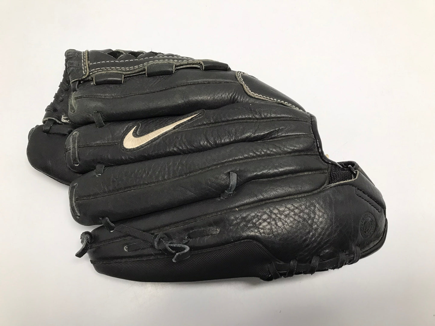 Baseball Glove Men's Size 13 inch Nike Supple Black Leather Fits On Left Hand Outstanding