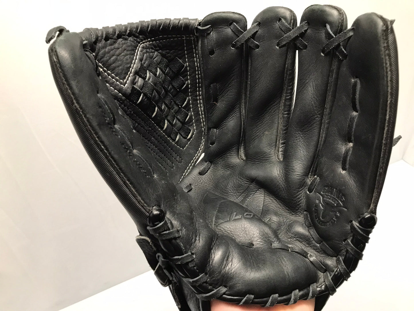 Baseball Glove Men's Size 13 inch Nike Supple Black Leather Fits On Left Hand Outstanding