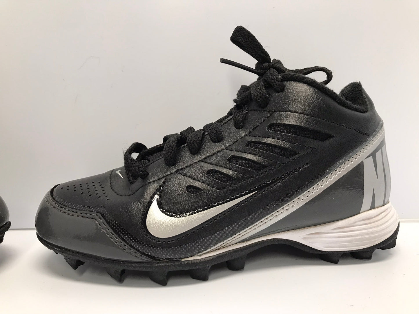 Baseball Shoes Cleats Child Size 1 Nike Black Grey As New