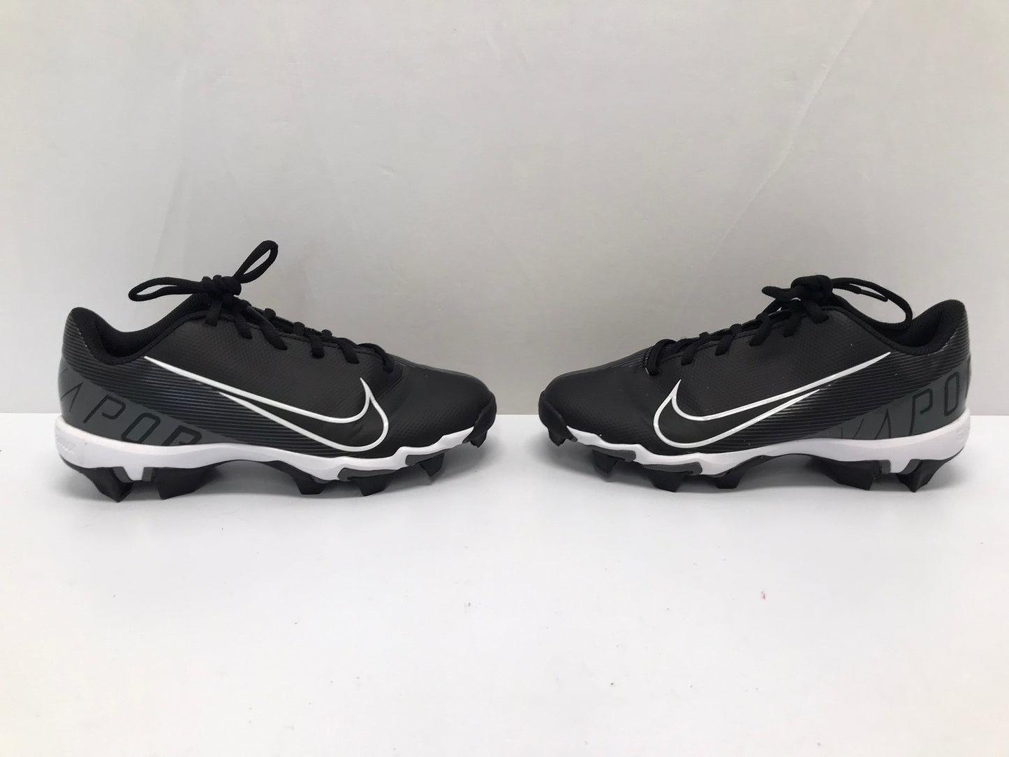 Baseball Shoes Cleats Child Size 4.5 Nike Vapor Ultrafly Black White New Demo Model