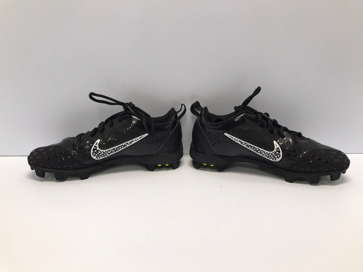 Baseball Shoes Cleats Men's Size 7.5 Nike Black Lime White New Demo Model