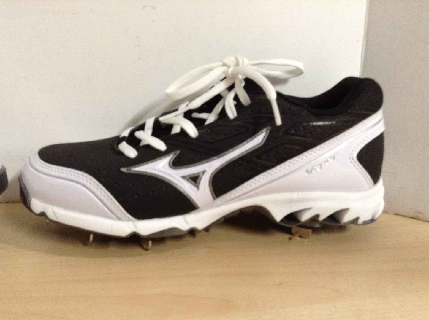 Baseball Shoes Cleats Men's Size 8.5 Mizuno Vapor Elite 6 9 inch Spike NEW With Tags