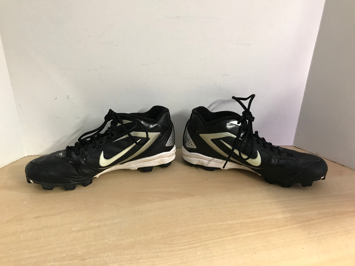 Baseball Shoes Cleats Men's Size 9 Nike Black White