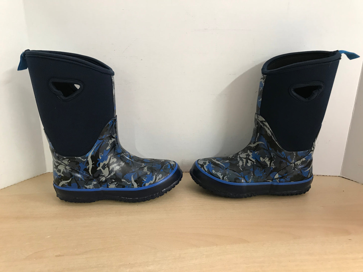 Bogs Style Child Size 13 Storm Marine Blue Multi Excellent Neoprene Rubber Rain Winter Snow Waterproof Boots
