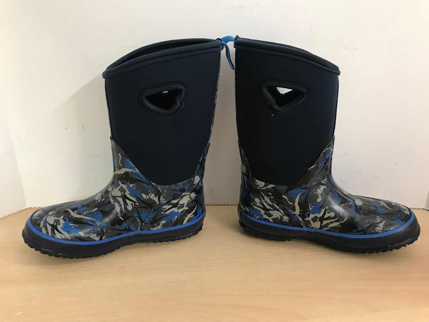 Bogs Style Child Size 13 Storm Marine Blue Multi Excellent Neoprene Rubber Rain Winter Snow Waterproof Boots