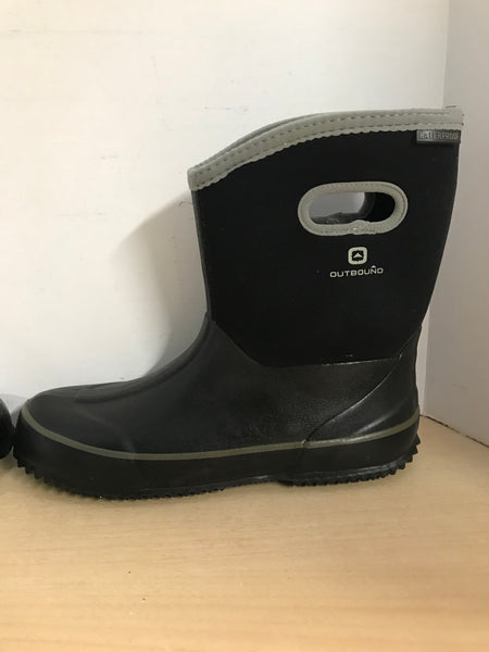 Bogs Style Child Size 6 Youth Outbound Black Grey Neoprene Rubber Rain Winter Snow Waterproof Boots Excellent