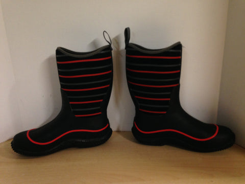 Bogs Style Child Size 7 Youth Teen Muck Neoprene Rubber Rain Winter Boots Black Red Excellent