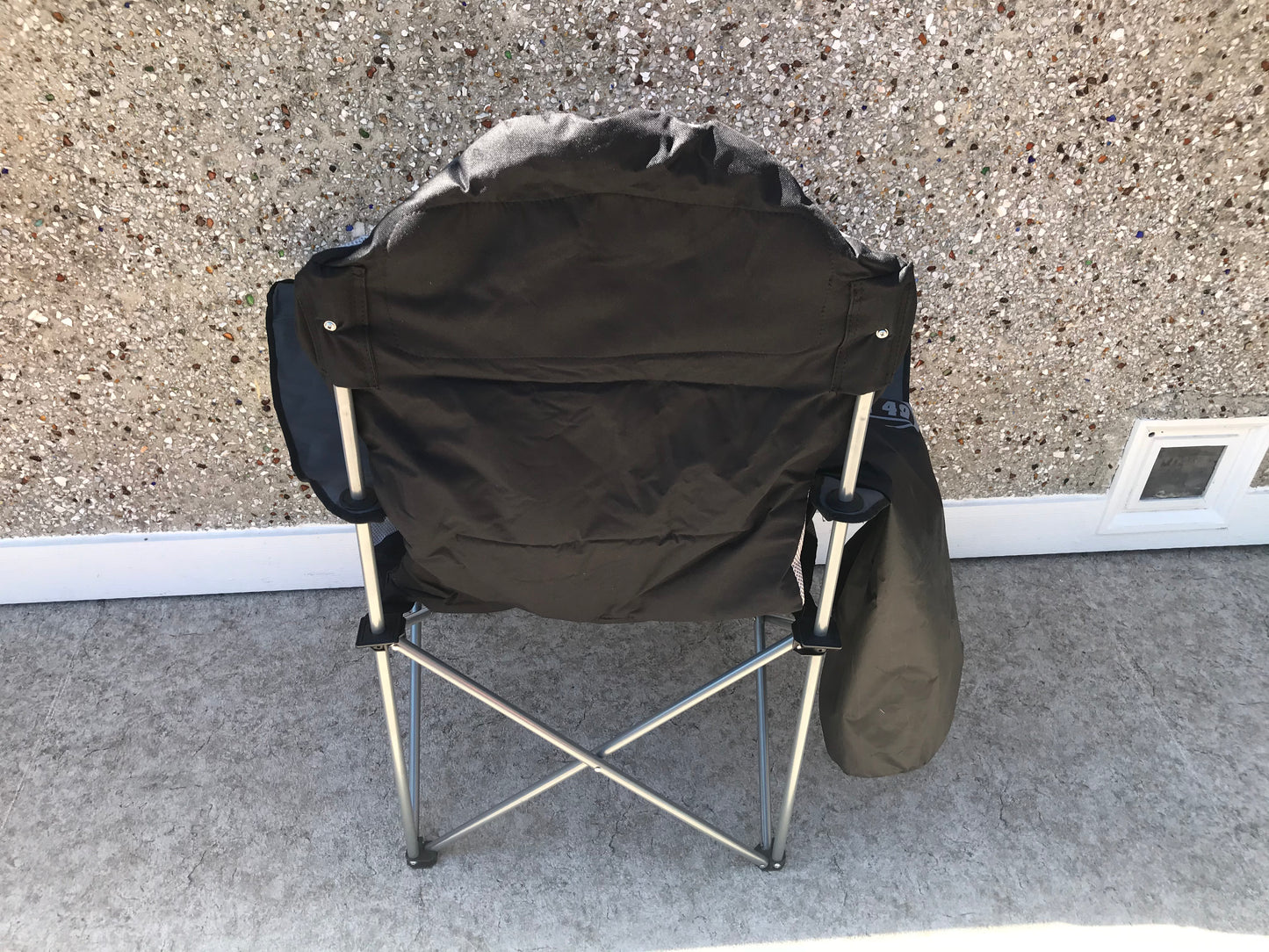 Camping Adventures Folding Travelling Pack and Go Large Adult Chair New With Tags