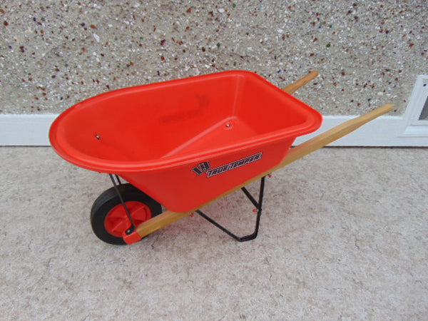 Child Rubber Plastic and Wood Wheelbarrow True Temper Excellent Condition