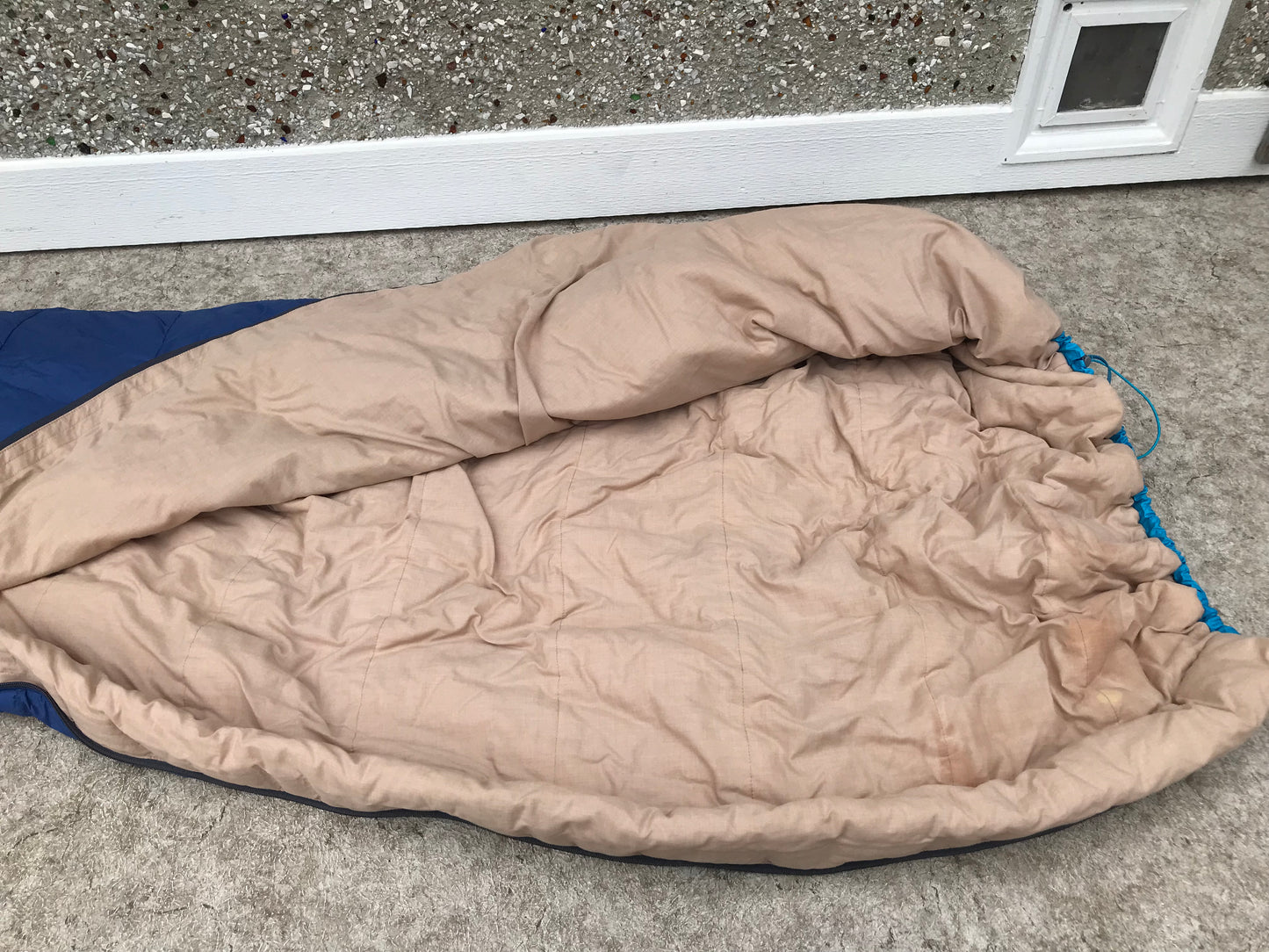 Camping Adventures MEC Oasis Sleeping Bag 0 Degree Small Up to 5.6Ft Insulated Hyperloft Blue As New Outstanding Quality