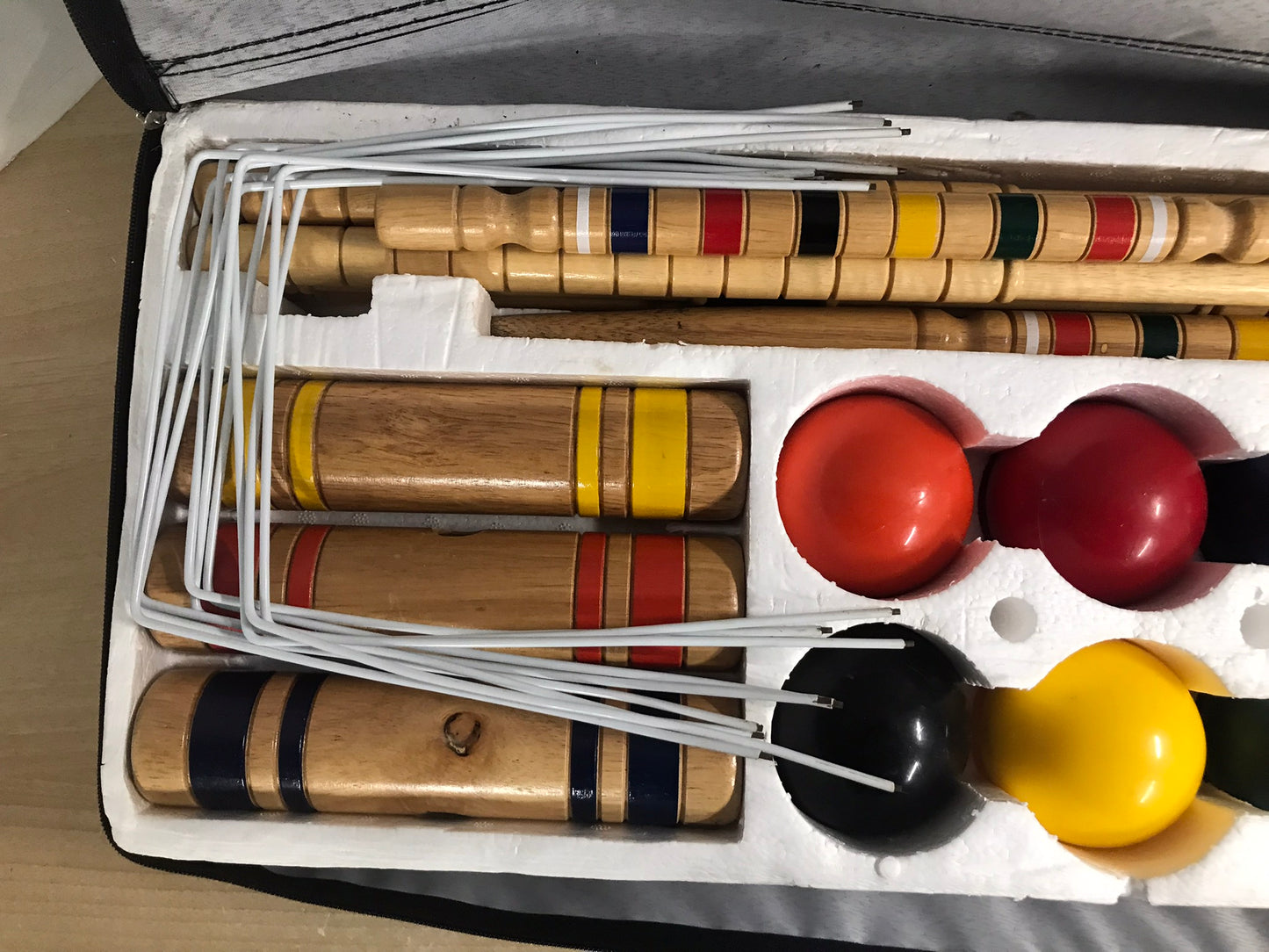 Croquet 6 pc Family Wooden Set As New In Package