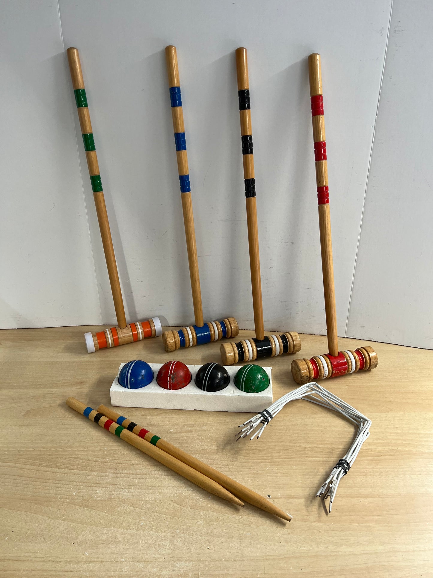Croquet Set 4pc Vintage 1970's With Original Wood Balls RARE