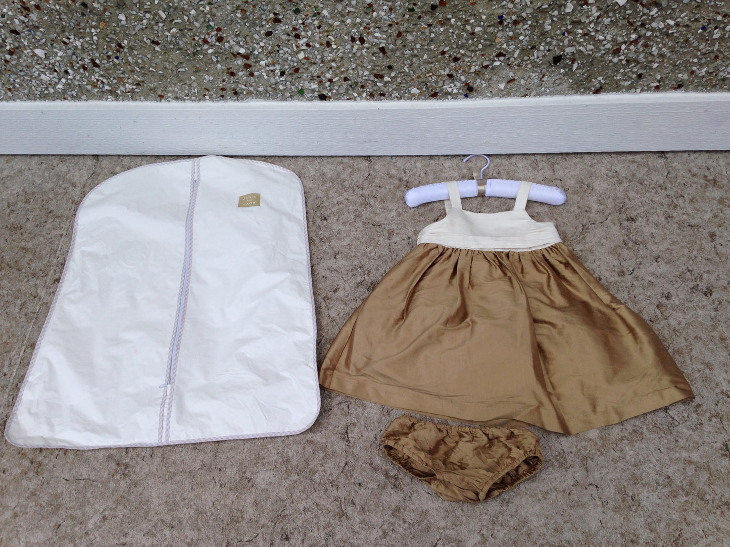 Dress Child Size 12-18 Month Desiigner Jane and Jack Satin With Panties and Dress Bag