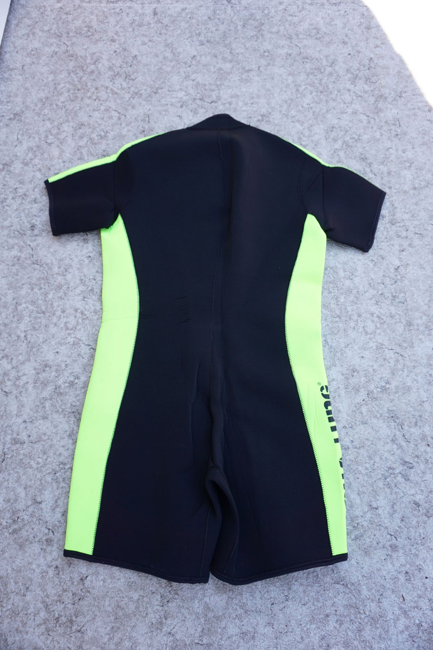 Wetsuit Men's Size XX Large Aqua Lung Dive Surf Neoprene 4-5 mm Black Lime