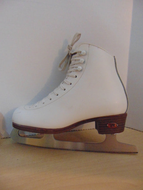 Figure Skates Child Size 1-2 W Riedell All Soft Leather Outstanding Quality