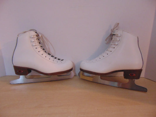 Figure Skates Child Size 1-2 W Riedell All Soft Leather Outstanding Quality