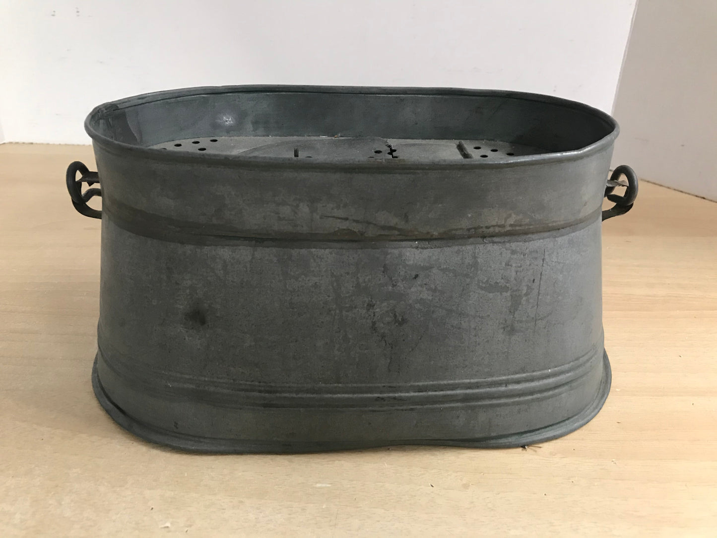 Fishing Adventures Antique Minnow Bait Fishing Bucket 1926  Display Pop Fishing Collector VERY RARE 10.5x6x6 inch Minor Wear
