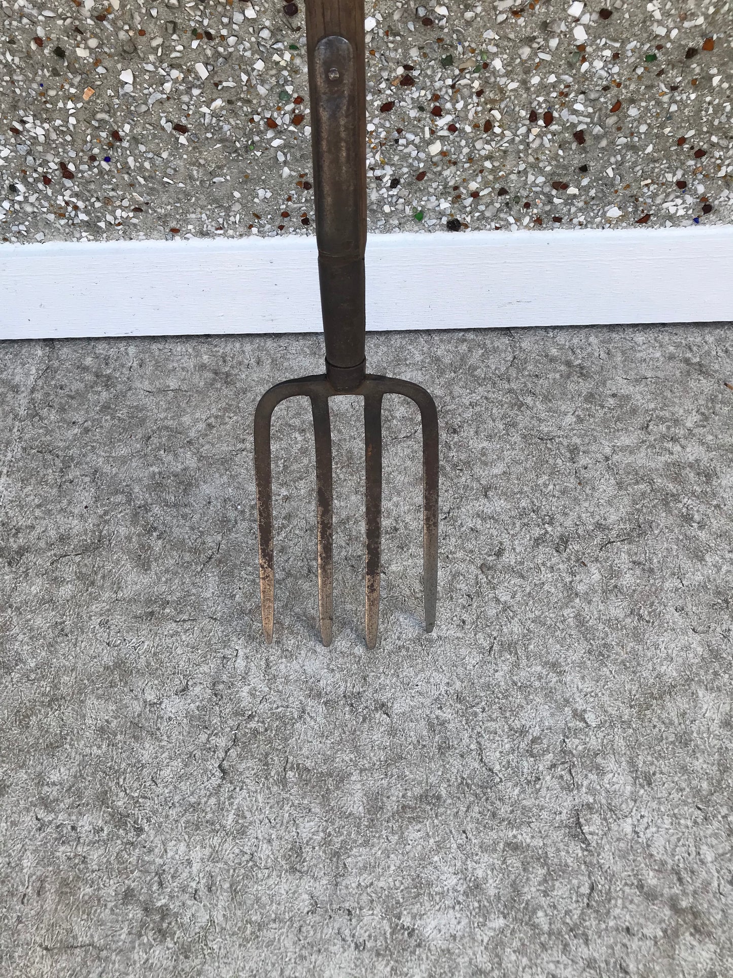 Farm and Garden Pitch Fork  With Handle