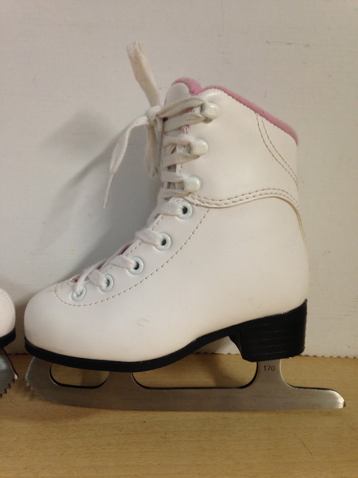 Figure Skates Child Size 10 Jackson Soft Skate Toddler White Pink Excellent
