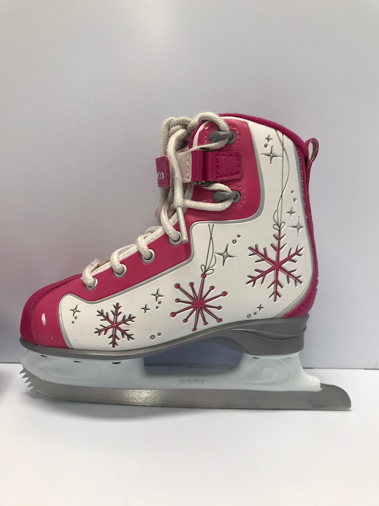 Figure Skates Child Size 1 Shoe Size Reebok Glitter Girl Raspberry White Soft Skates As New