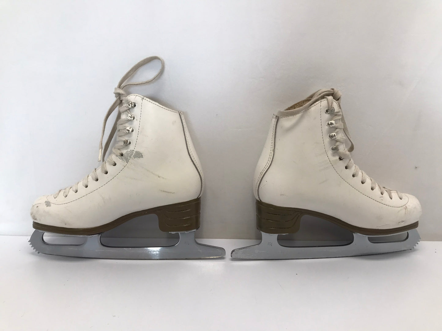 Figure Skates Child Size 2 Jackson All Leather Artiste Outstanding Quality