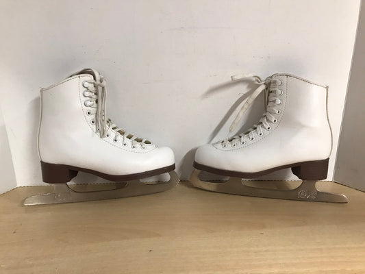Figure Skates Child Size 3 Jackson 120 Outstanding Quality