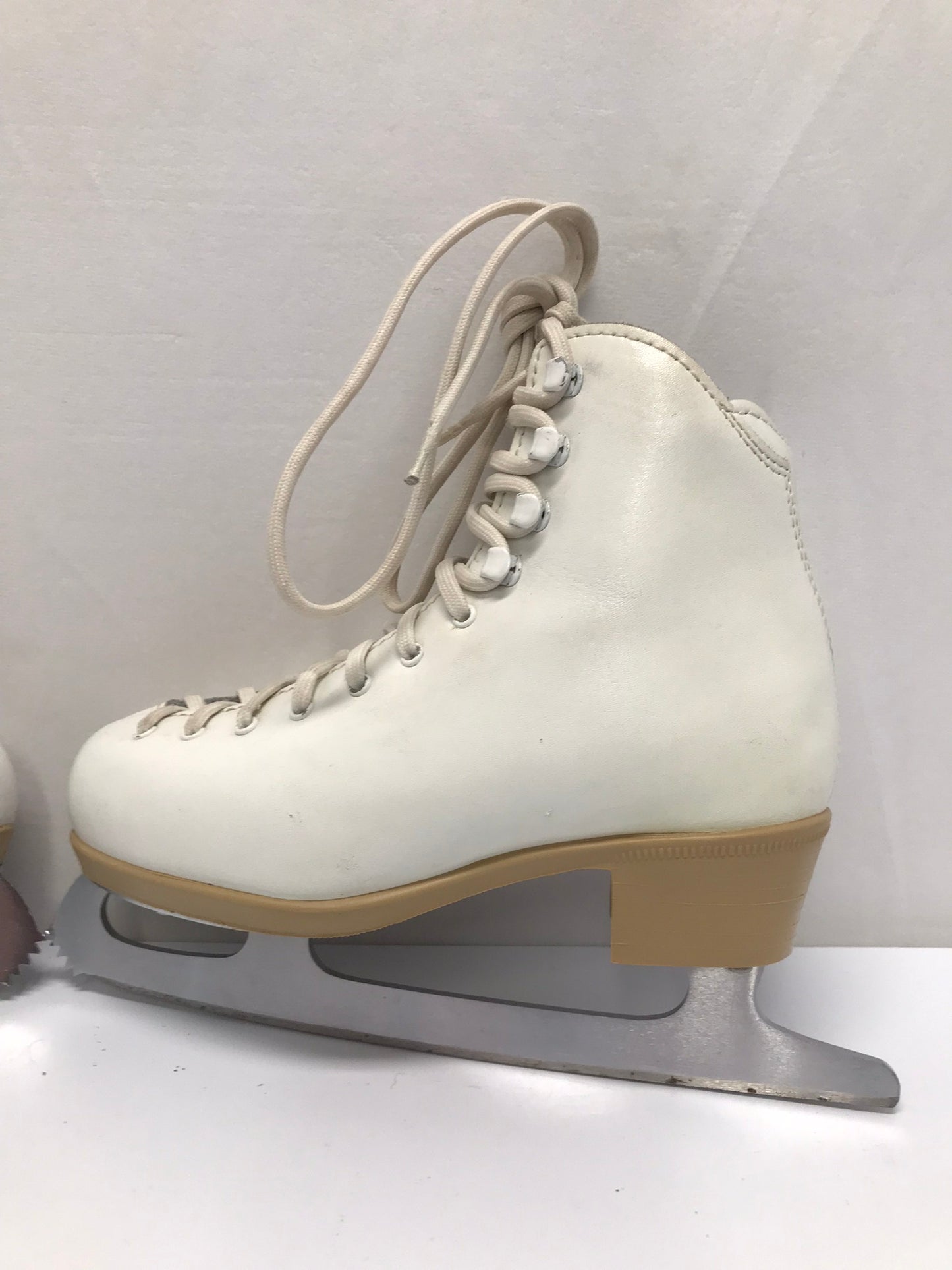 Figure Skates Child Size 2-3 Risport Leather Elite Excellent
