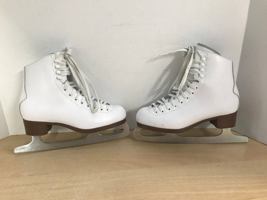 Figure Skates Child Size 5 Jackson Glacier 520 Outstanding Quality New Demo Model