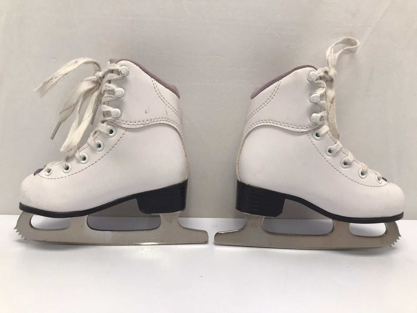 Figure Skates Child Size 8 Toddler Jackson Soft Skates White Purple With Bling Excellent