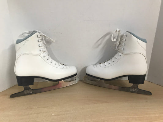 Figure Skates Ladies Size 6 Jackson Soft Skates Excellent