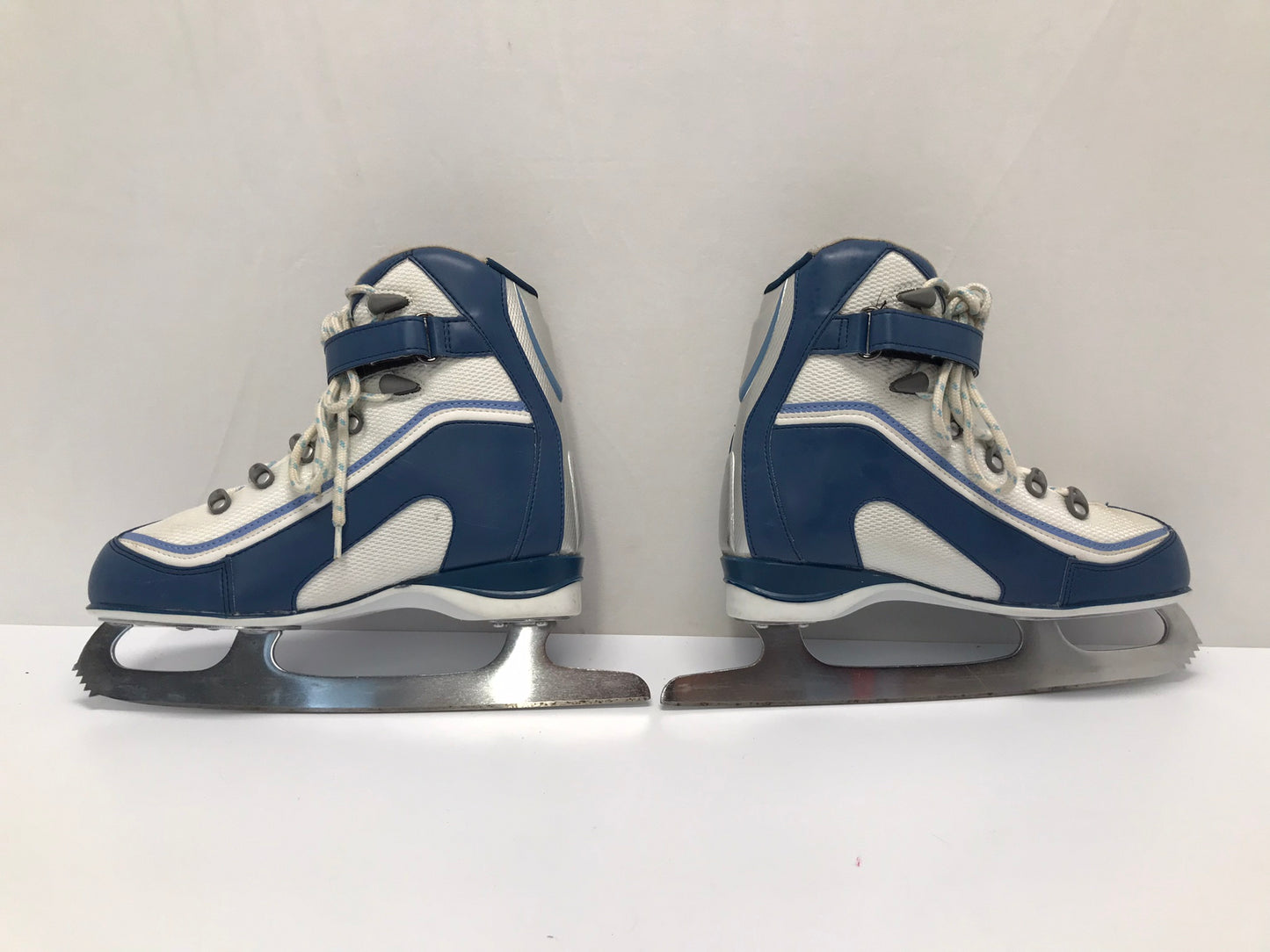 Figure Skates Ladies Size 7 Soft Skates Blue White As New