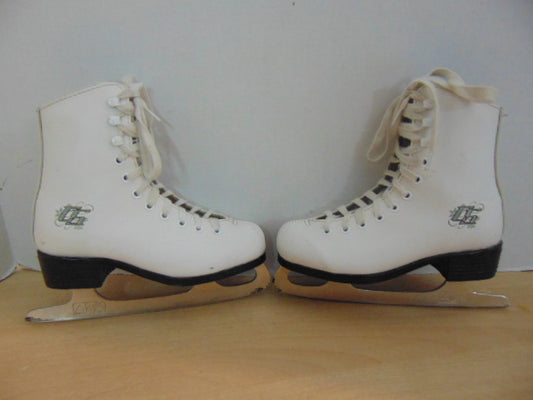 Figure Skates Child Size 12 CCM 30 Minor Wear