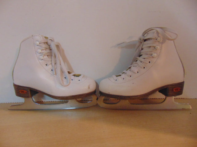 Figure Skates Child Size 11-12 Riedell Leather Outstanding Quality