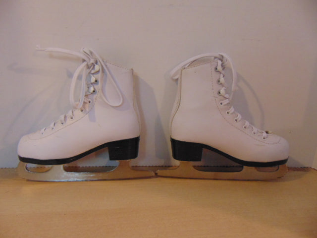 Figure Skates Child Size 12 Winnwell