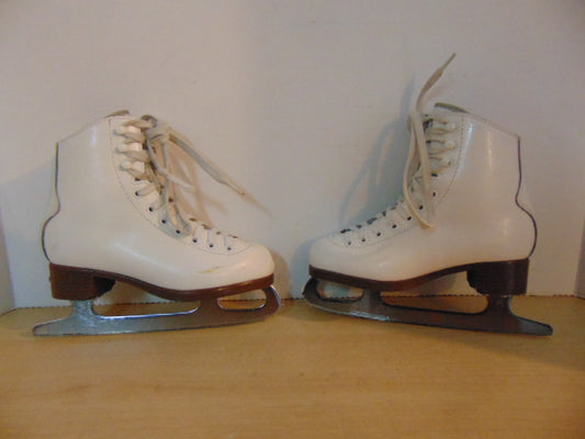 Figure Skates Child Size 13 Jackson Glacier 520 Leather Fantastic Quality