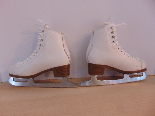 Figure Skates Child Size 2 Jackson Mystique Leather Few Marks