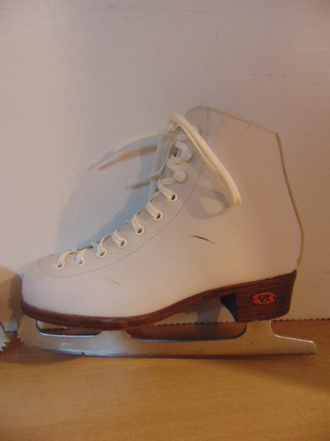 Figure Skates Child Size 1-2 Riedell Leather Outstanding Quality