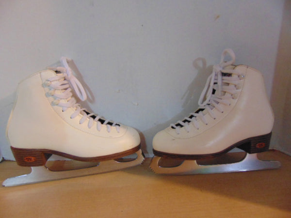 Figure Skates Child Size 2 Riedell Leather Fantastic Quality