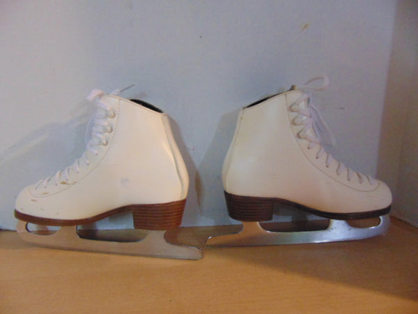 Figure Skates Child Size 2 Riedell Leather Fantastic Quality